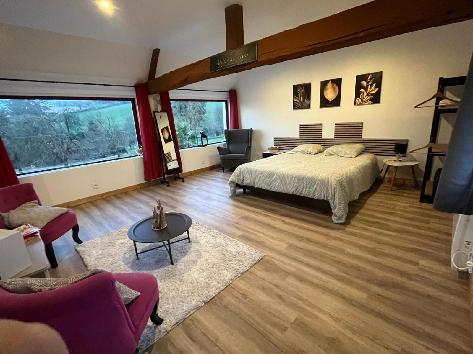 Gite "La Renaudaie" - Piscine Juvigny Les Vallees Екстериор снимка